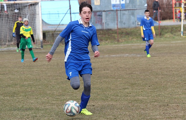 展奠定了良 展奠定了良